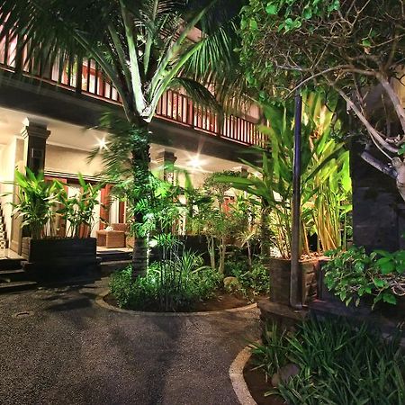 Letos Kubu Homestay Kuta  Luaran gambar