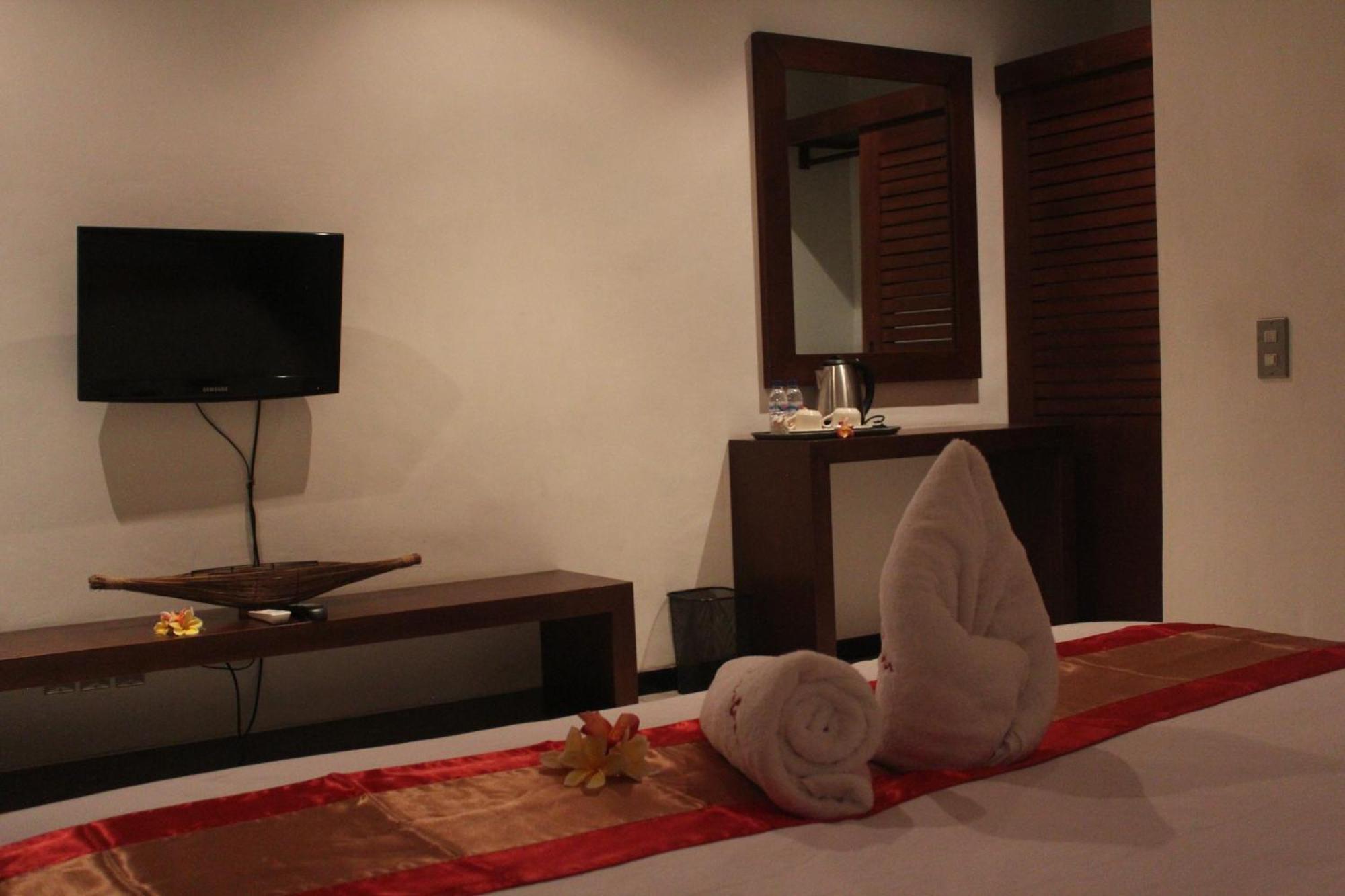 Letos Kubu Homestay Kuta  Bilik gambar