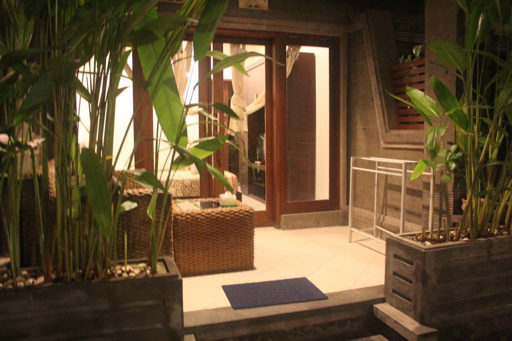 Letos Kubu Homestay Kuta  Luaran gambar