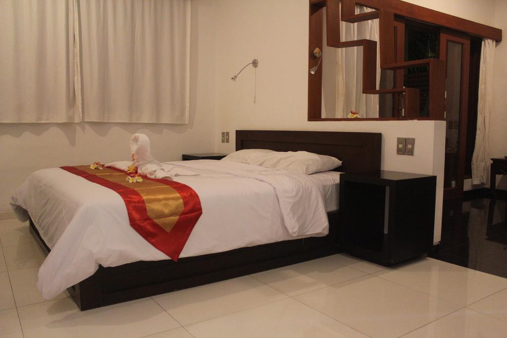 Letos Kubu Homestay Kuta  Luaran gambar