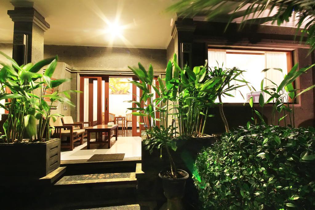 Letos Kubu Homestay Kuta  Luaran gambar
