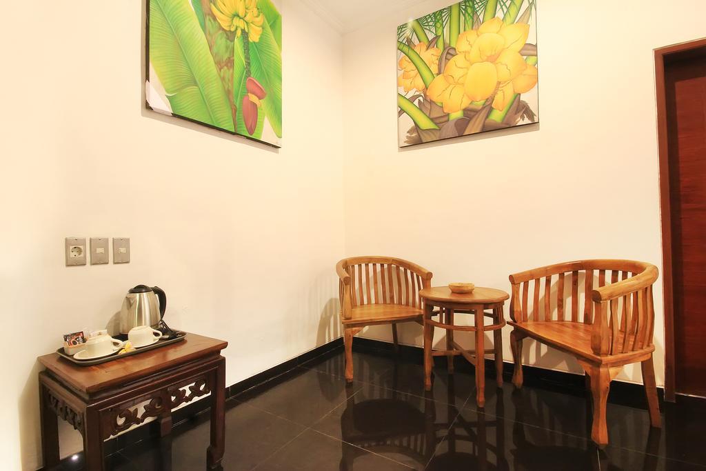 Letos Kubu Homestay Kuta  Luaran gambar