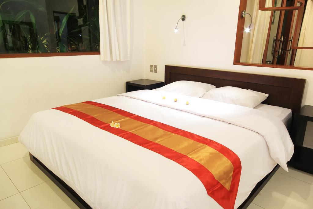 Letos Kubu Homestay Kuta  Luaran gambar