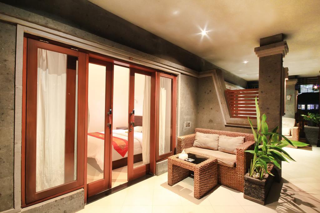 Letos Kubu Homestay Kuta  Luaran gambar