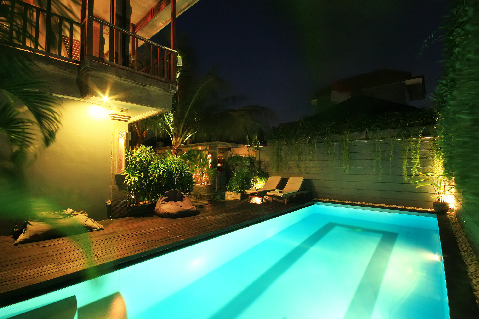 Letos Kubu Homestay Kuta  Luaran gambar